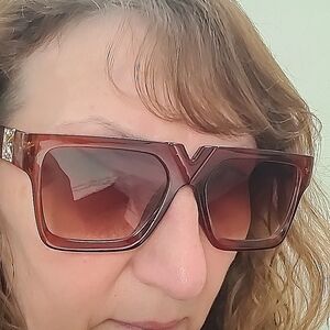 Fashion sunglasses